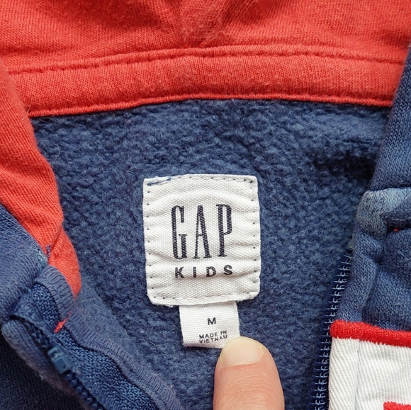 Gap vguc red&blue star sweatshirt size 8 - Picture 5 of 14